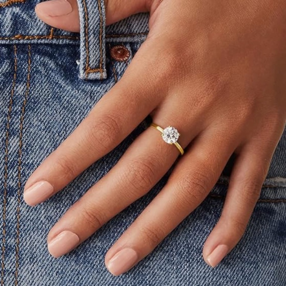 - Wedding ring/engagement 100% recycled materials